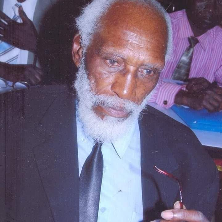 Papa Paphrus Edimu Imodot